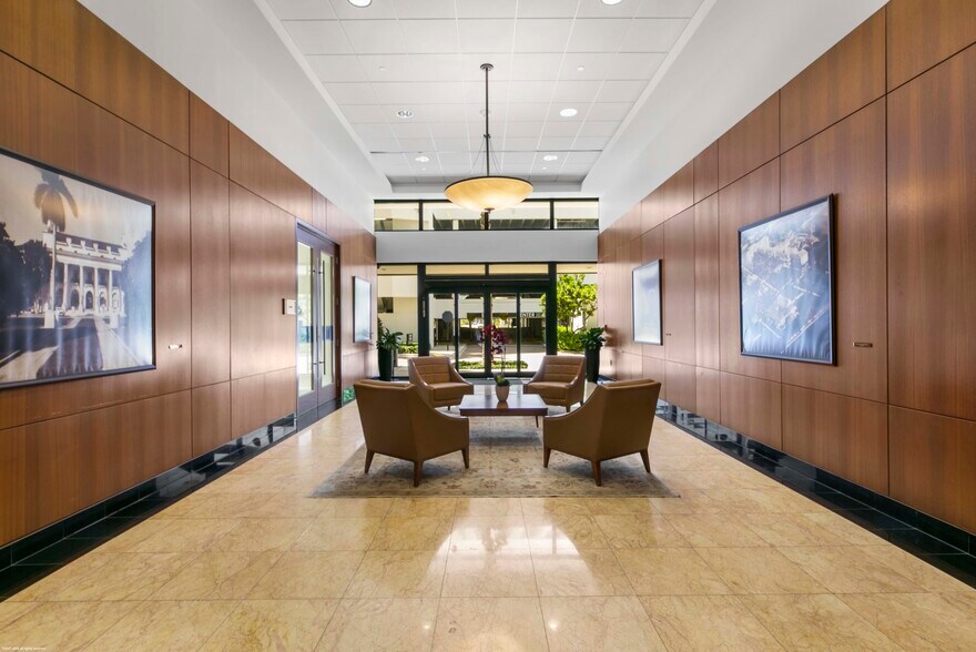 More Photos Of 501 S Flagler Dr, West Palm Beach Medical For Lease