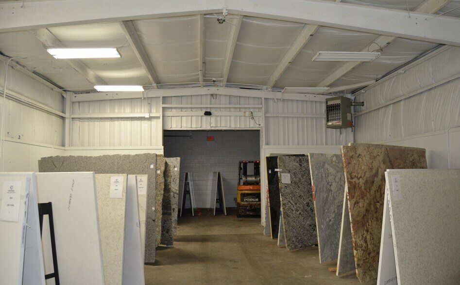 More Photos Of 10403 N Roscommon Rd, Roscommon Warehouse For Sale