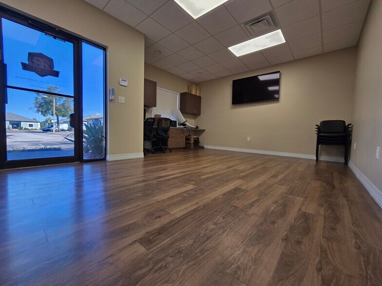 More Photos Of 13555 Automobile Blvd, Clearwater Medical For Lease