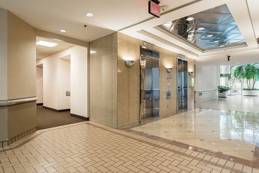More Photos Of 4041 Powder Mill Rd, Beltsville Office Residential For Lease