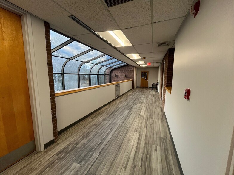 More Photos Of 34 Dale Rd, Avon Medical For Lease