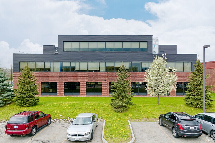 More Photos Of 120 Marina Dr, Rochester Medical For Lease