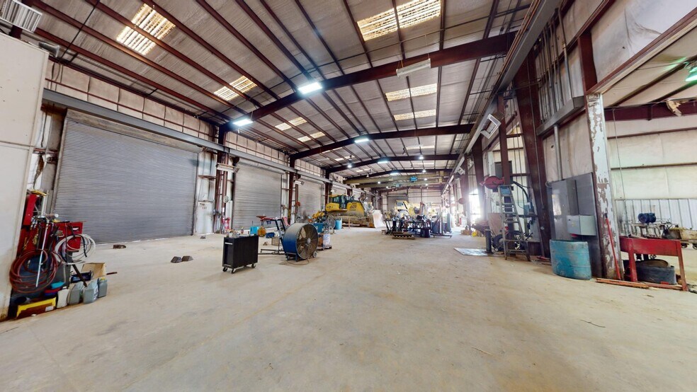 More Photos Of 11708 GA Highway 24 W, Sandersville Warehouse For Sale