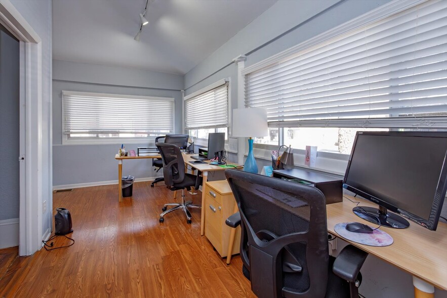 More Photos Of 37 Hill Ave, Orlando Flex For Sale