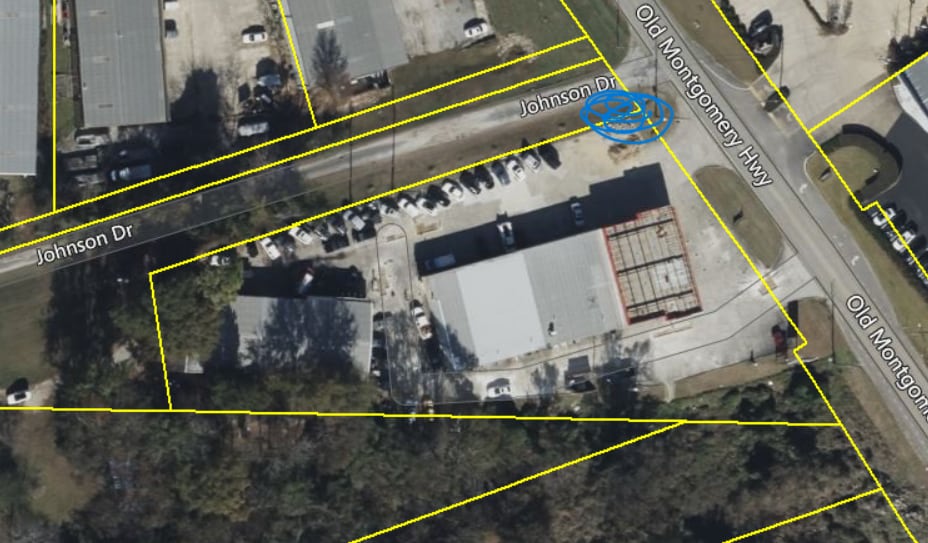 More Photos Of 2032 Old 31 Hwy, Birmingham Unknown For Lease