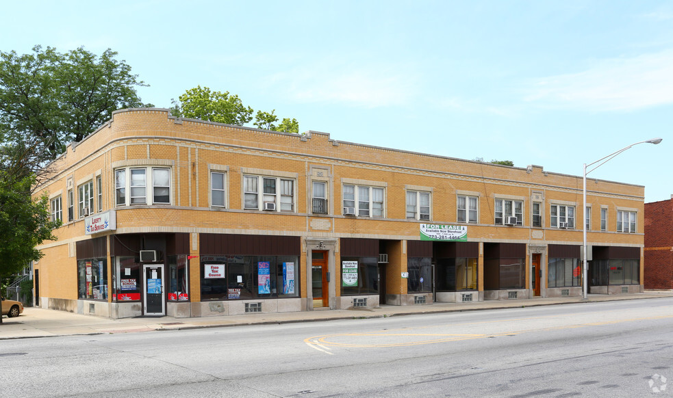 Primary Photo Of 7226-7234 Roosevelt Rd, Forest Park Storefront Retail Residential For Lease