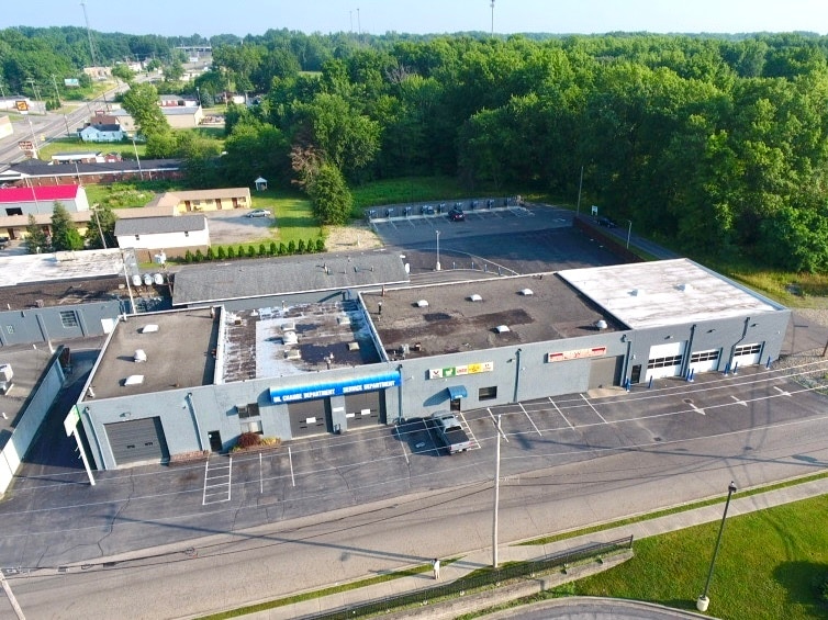 More Photos Of 2821 Garland St, Niles Auto Repair For Sale