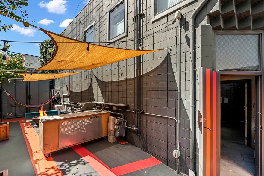 More Photos Of 5532 San Pablo Ave, Oakland Warehouse For Sale