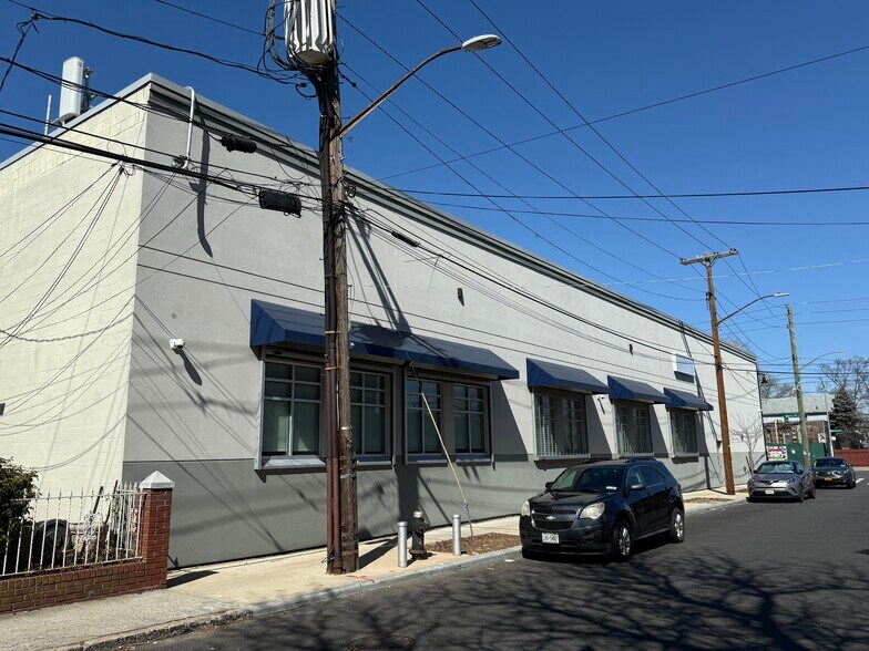 More Photos Of 221-26 Merrick Blvd, Laurelton Healthcare For Sale