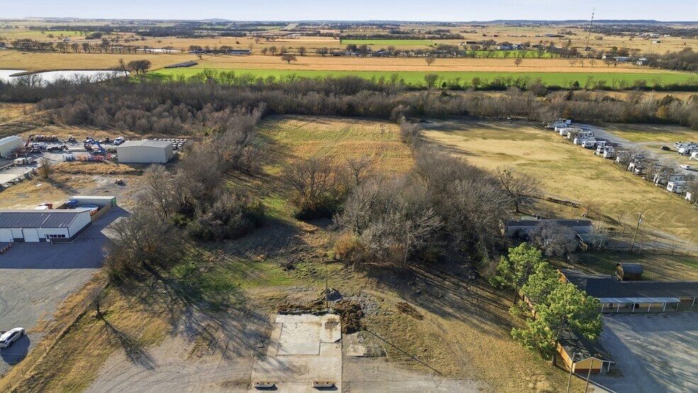 More Photos Of 1203 S Chouteau Ave, Chouteau Land For Sale