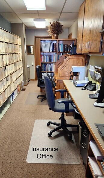 More Photos Of 117 S Minnesota Ave, Saint Peter General Retail For Lease