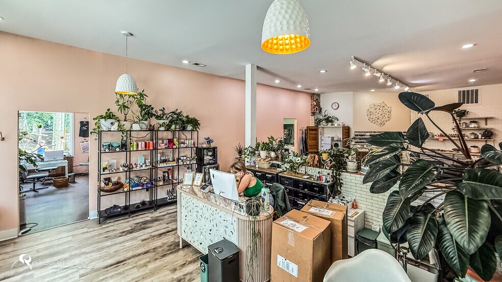 More Photos Of 760 United Ave SE, Atlanta Restaurant For Sale