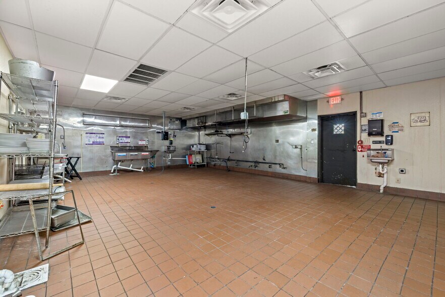 More Photos Of , Tampa General Retail For Sale