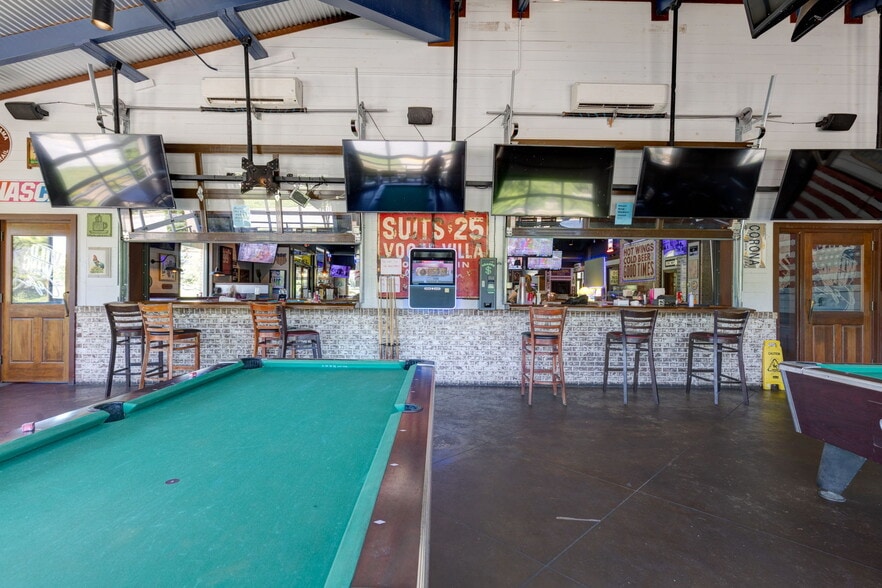 More Photos Of 3040 Capps Way, Opelika Restaurant For Sale