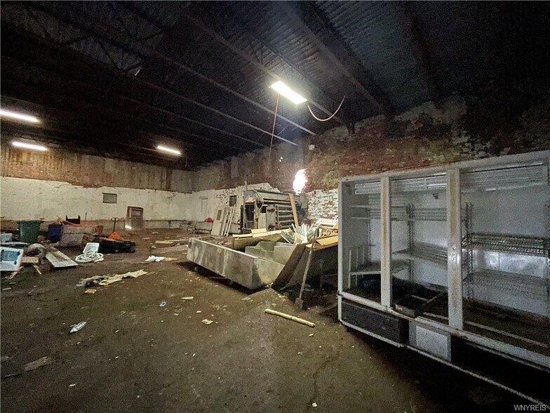 More Photos Of 688 E Eagle St, Buffalo Warehouse For Sale
