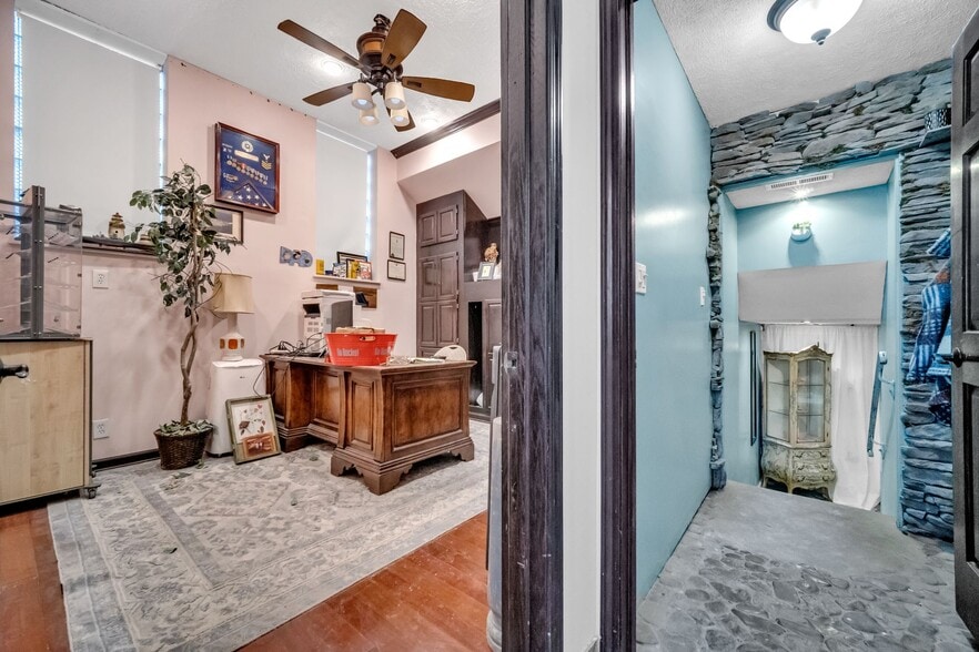 More Photos Of 1386 Cranford Ave, Lakewood Storefront Retail Residential For Sale