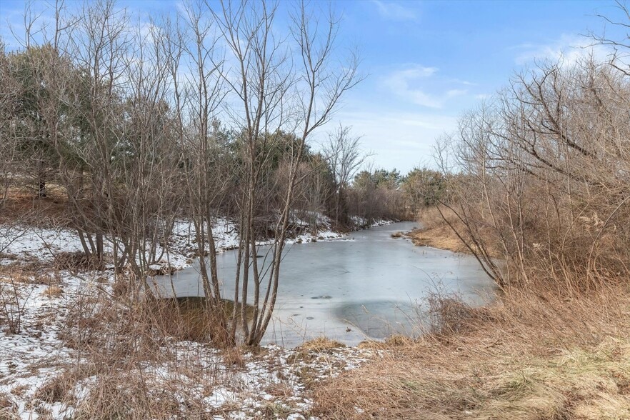More Photos Of 4028 Hanover Pike, Manchester Auto Repair For Sale