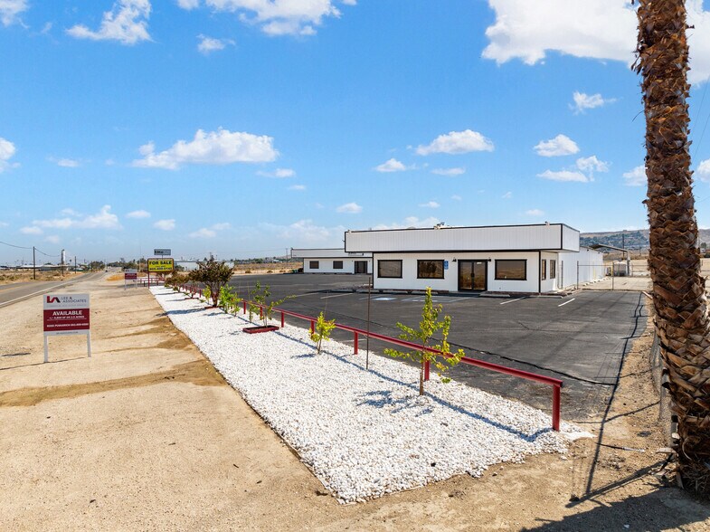 More Photos Of 1589 Kern St, Taft Warehouse For Sale