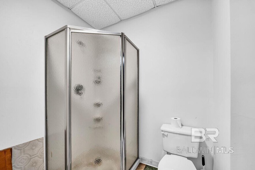 More Photos Of 20870 State Highway 59, Robertsdale Freestanding For Lease