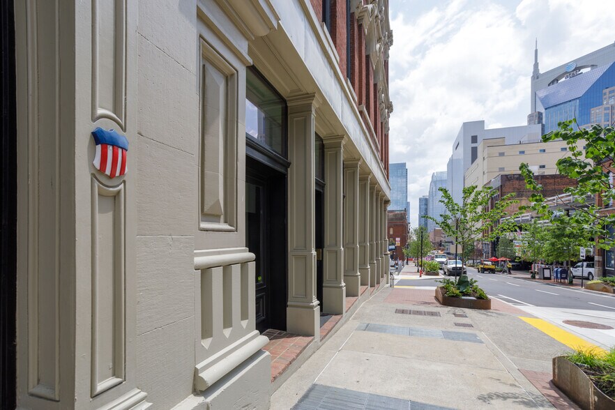 More Photos Of 214 2nd Ave N, Nashville Office For Lease