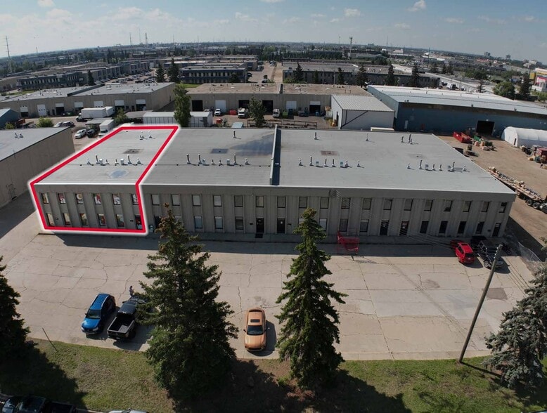 More Photos Of 9803-9805 47 Ave NW, Edmonton Warehouse For Lease