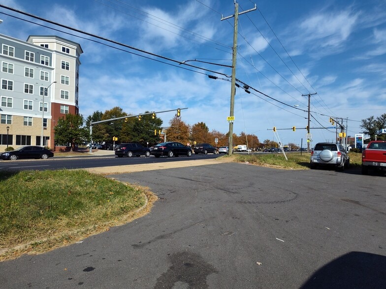More Photos Of 6825 Richmond Hwy, Alexandria Freestanding For Sale