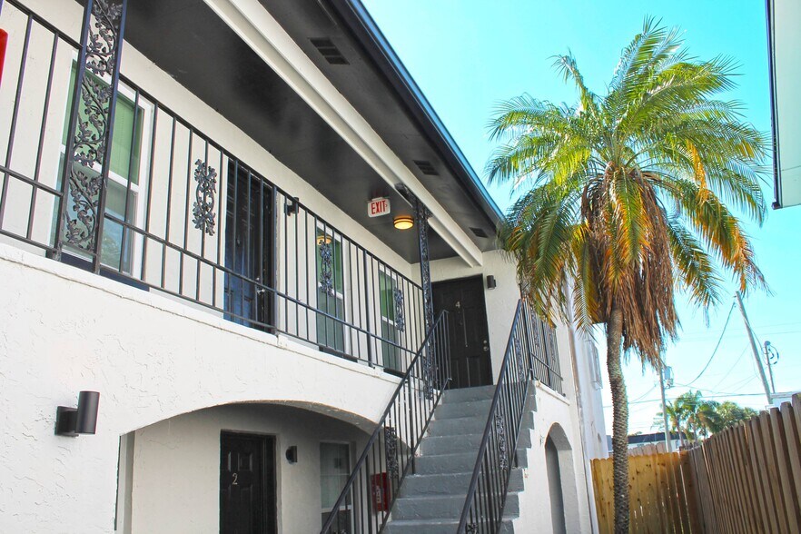 More Photos Of 1295 Santa Rosa St, Clearwater Apartments For Sale