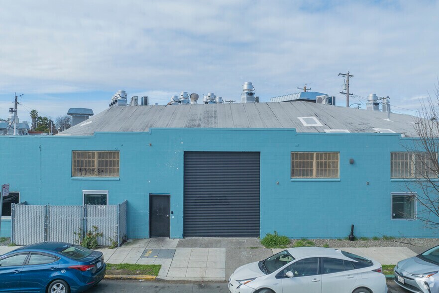 More Photos Of 5325-5333 Adeline St, Oakland Warehouse For Lease