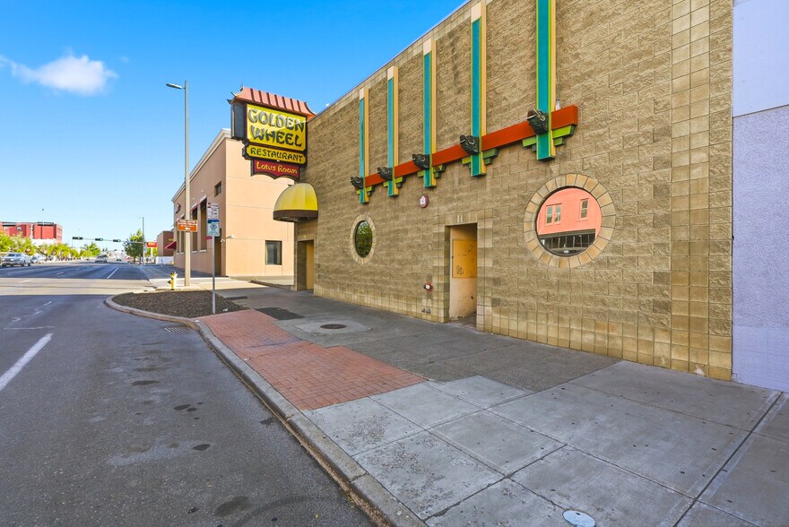 More Photos Of 9 S 1st St, Yakima Restaurant For Sale