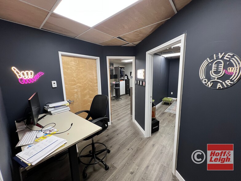 More Photos Of 14883 E Hinsdale Ave, Centennial Manufacturing For Sale