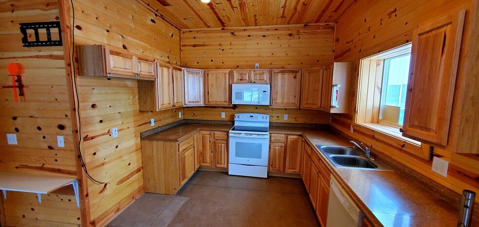 More Photos Of 13318 29th P St NW, Arnegard Warehouse For Sale