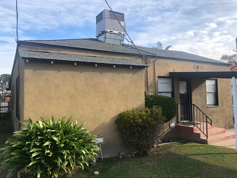 More Photos Of 303 Truxtun Ave, Bakersfield Office For Lease