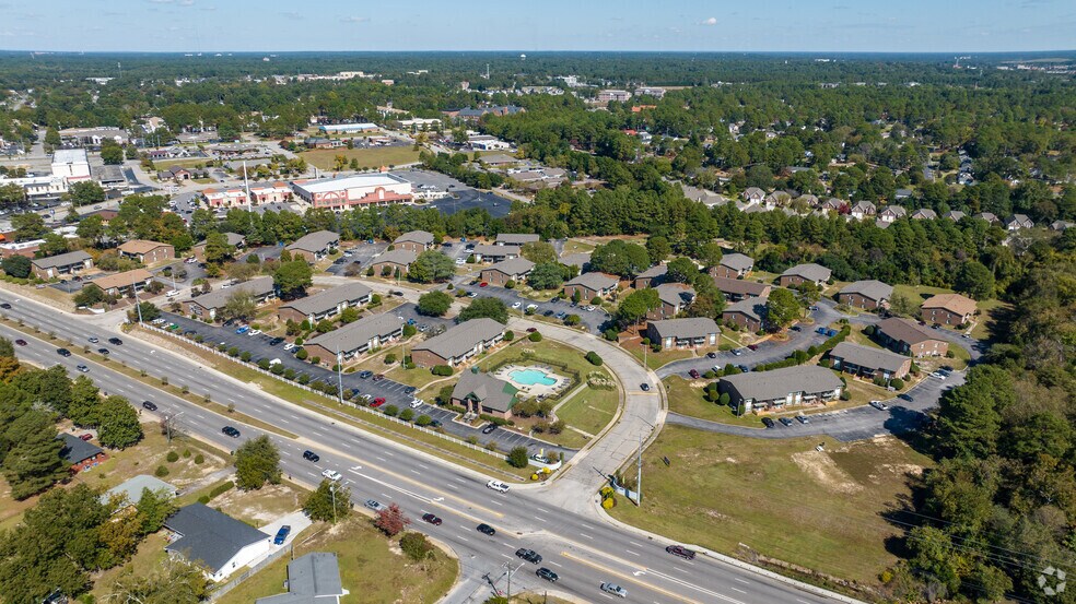 More Photos Of 29 Briar Cir, Fayetteville Apartments For Sale