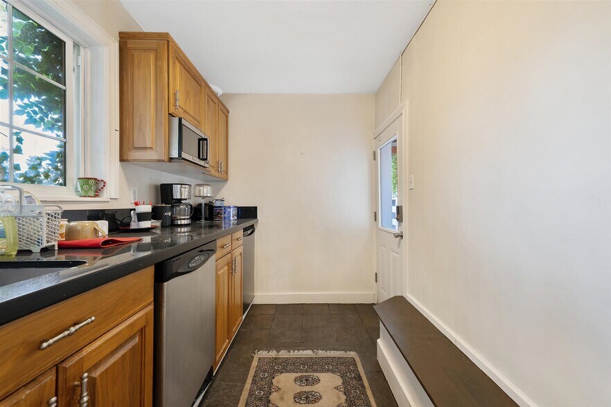 More Photos Of 1106 E 4500 S, Millcreek Office Residential For Sale