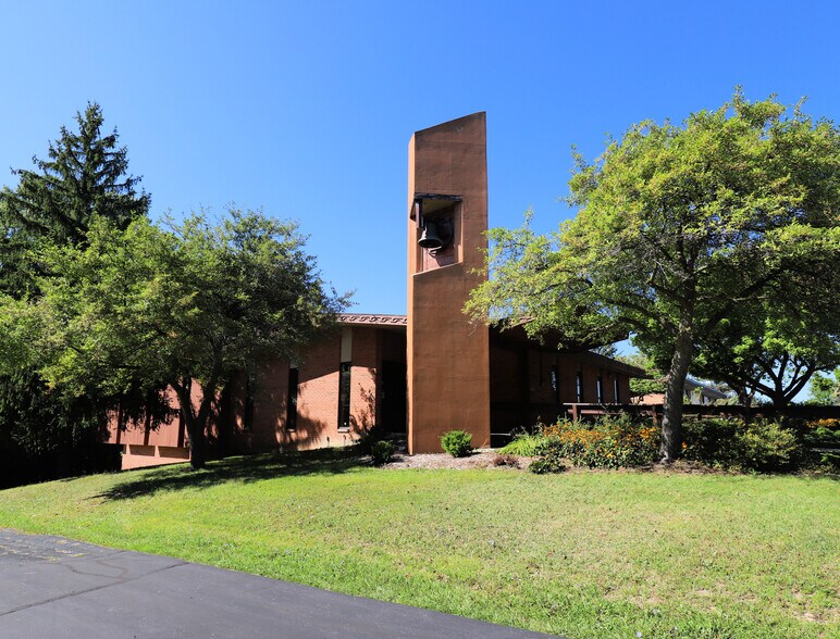 More Photos Of 2474 S Ballenger Hwy, Flint Religious Facility For Lease