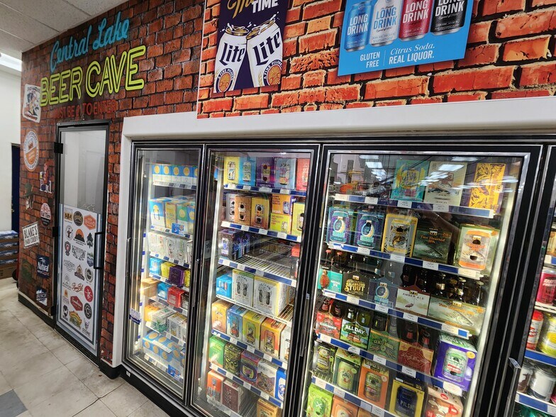 More Photos Of 2410 Rushton Rd, Central Lake Convenience Store For Sale