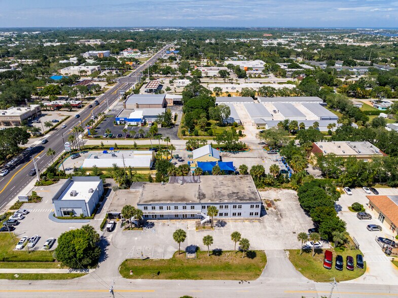 More Photos Of 760-790 15th Pl, Vero Beach Light Manufacturing For Sale
