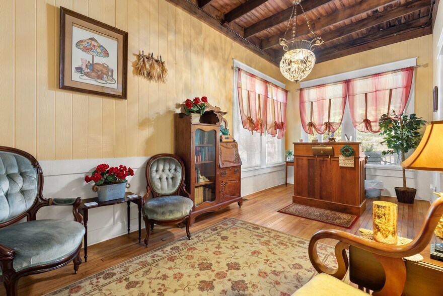 More Photos Of 207 W 2nd Ave, Easley Hospitality For Sale