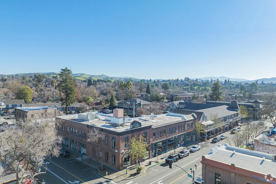 More Photos Of 438-450 Main St, Pleasanton Office For Lease