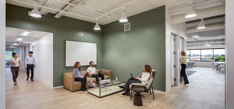 More Photos Of 3230 E Imperial Hwy, Brea Coworking Space