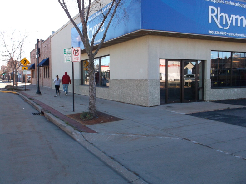 Primary Photo Of 641 N Main St, Oshkosh General Retail For Sale