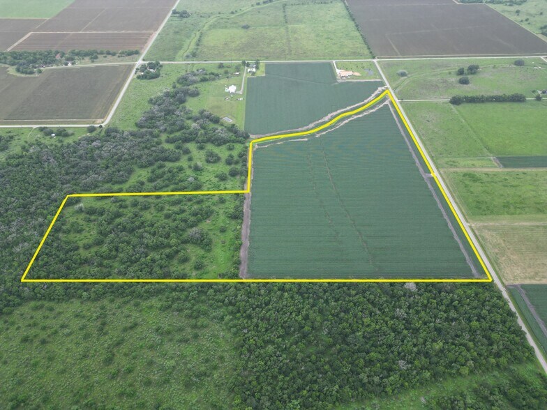 More Photos Of 0 Charlie Meyer Road, Damon Land For Sale