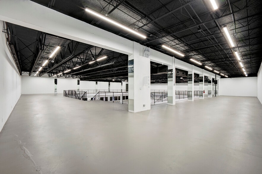 More Photos Of 32 S Dixie Hwy, Lake Worth Freestanding For Sale