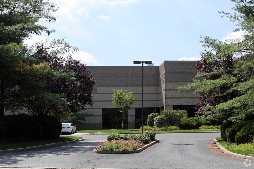 More Photos Of 1225 Forest Pky, West Deptford Warehouse For Lease