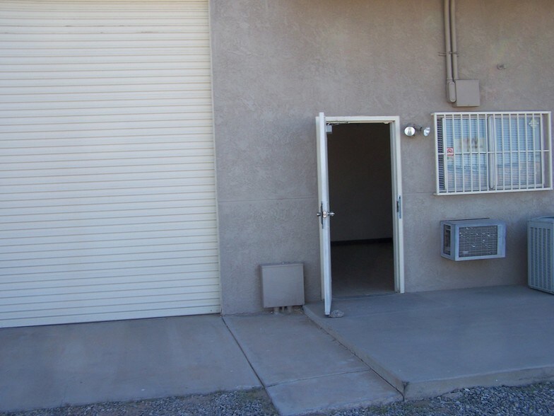 More Photos Of 3373 E Gila Ridge Rd, Yuma Warehouse For Lease