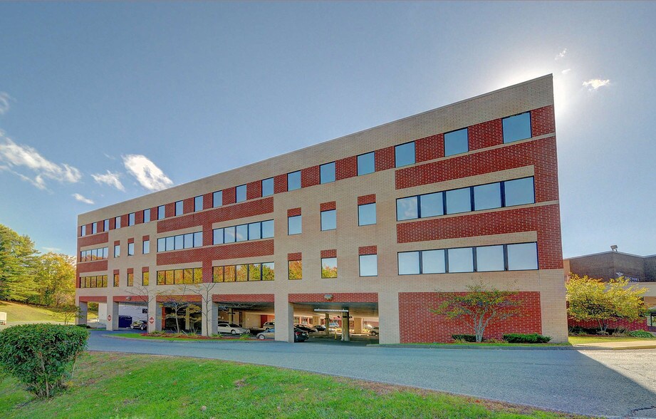 More Photos Of 77 Hospital Ave, North Adams Medical For Sale