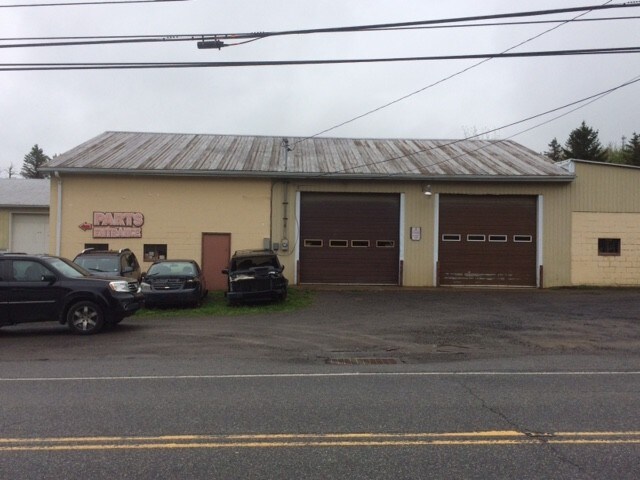 More Photos Of 2608 Carson Hill Rd, Dubois Auto Salvage Facility For Sale