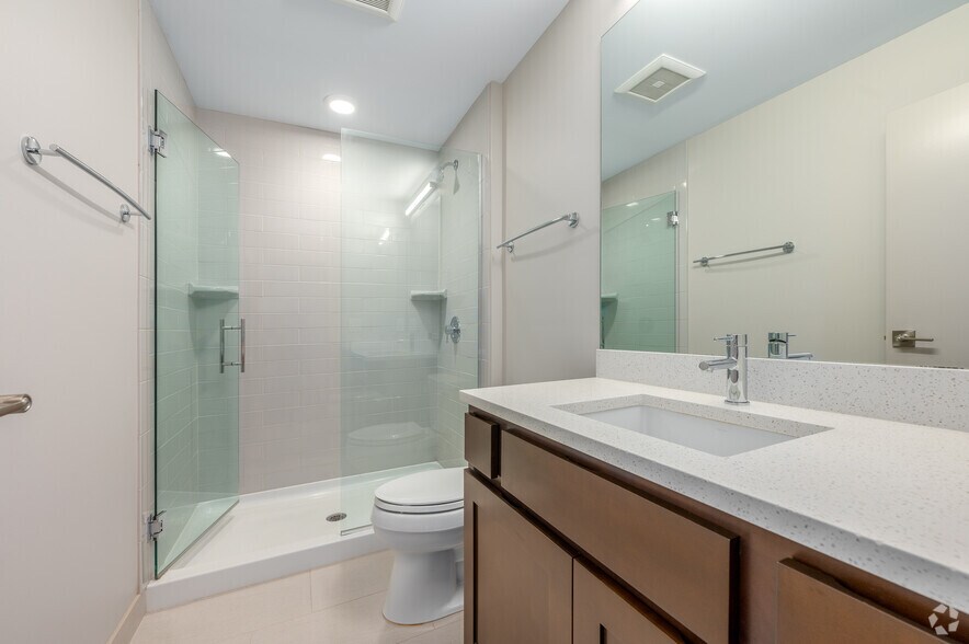 More Photos Of 99 W Saint Clair Ave, Cleveland Apartments For Lease