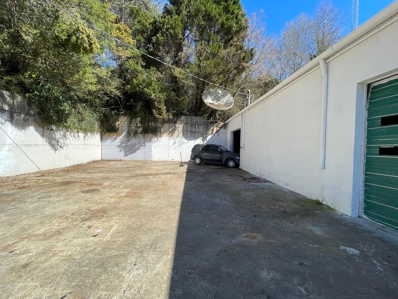 More Photos Of 2044 Dawsonville Hwy, Gainesville Land For Sale