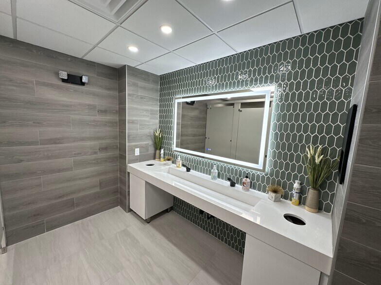 More Photos Of 1500 Cordova Rd, Fort Lauderdale Office For Lease